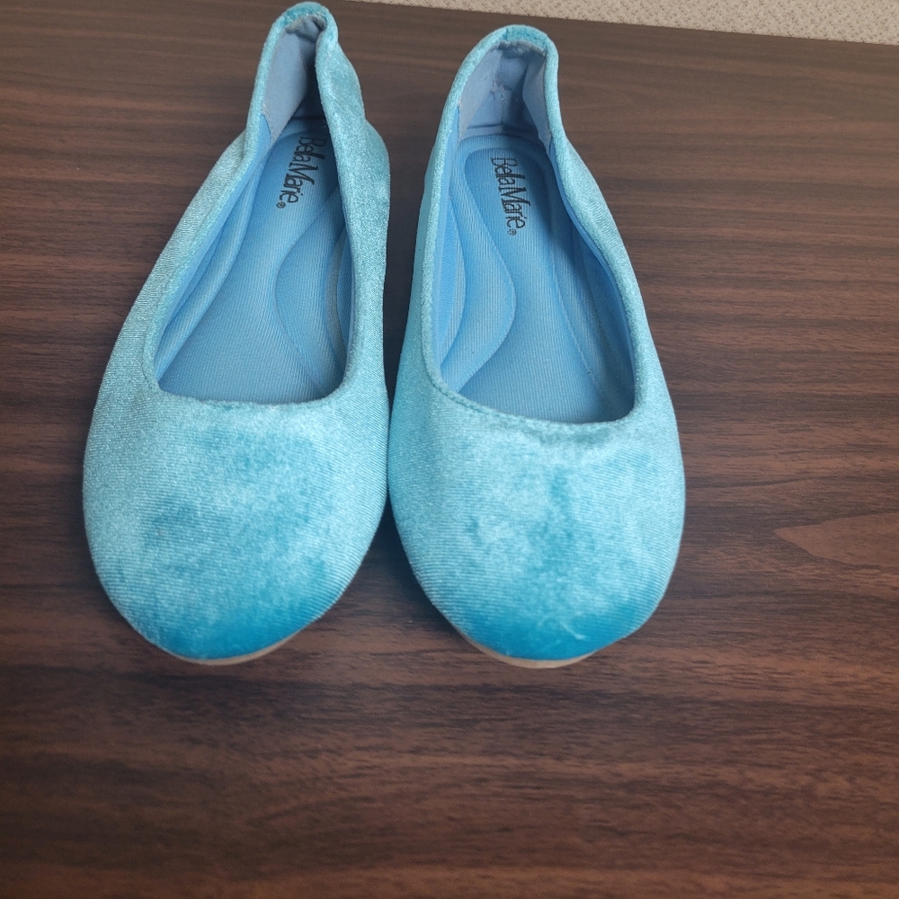 Velvet ballet flats